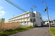 湯の川駅よりバス14分 徒歩3分 3階 築35年5ヶ月の賃貸物件