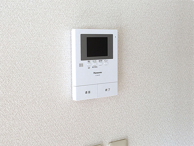 モニター付きインターホン。異なる場合は現況を優先します。