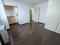 グリーンハイム 506 5階1Kのリビング/ダイニング