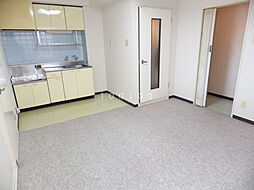 141コーポ 701 4階2LDKのリビング/ダイニング