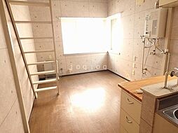 ハイライフ円山 205 2階ワンルームのリビング/ダイニング