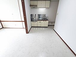 アーバンハイツ1 W201 2階1DKのリビング/ダイニング