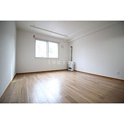 ＫＤＭハイツ 101 1階ワンルームのリビング/ダイニング