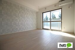 ヴィットーリア 202 2階1Kのリビング/ダイニング