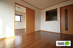 八木ヒルズI・Ｈ Ｉ201 2階3Kのリビング/ダイニング