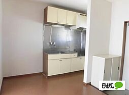 エステート連取 203 2階2DKのリビング/ダイニング