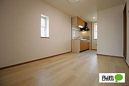 カーサカネジョウ A203 2階2DKのリビング/ダイニング