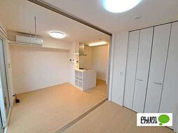 アーク山王 202 2階1DKのリビング/ダイニング