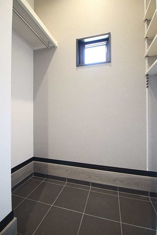 シューズクローク