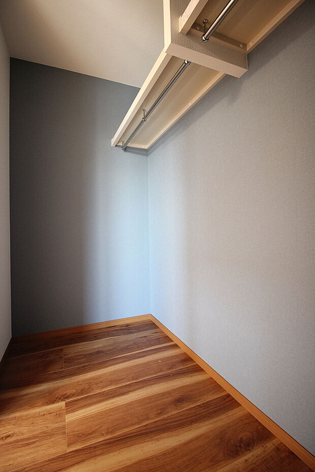 洋室(2)収納(2.2帖のWIC)