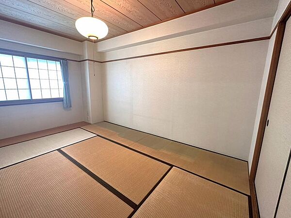 和室２（６帖）　別角度