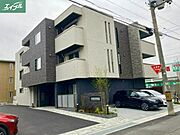 ピュアシャルムA 3階 築2年6ヶ月の賃貸物件