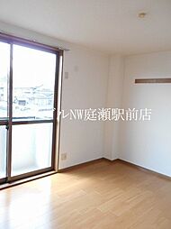 シーフォレスト　Ｂ 2階2DKのリビング/ダイニング