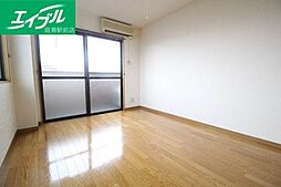 アーバンコート21 2階1Kのリビング/ダイニング