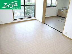 パティオ若宮　A棟 2階2DKのリビング/ダイニング