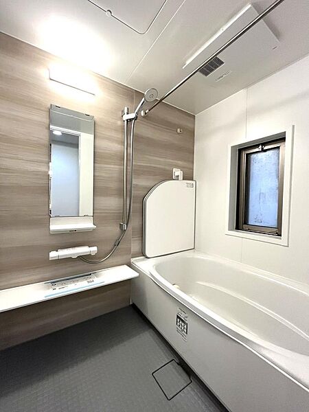 1418タイプのシステムバス、給湯システムは追い炊き機能が付いています