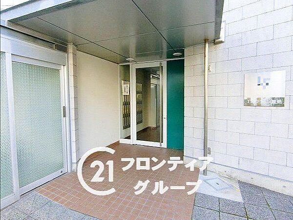管理の行き届いた綺麗なエントランス。帰宅するのが楽しみになりそうですね。