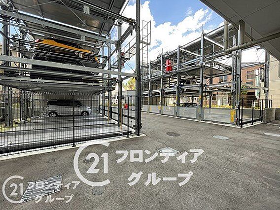 屋根付立体駐車...