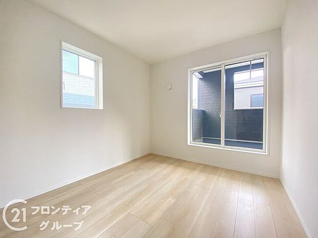 シンプルな洋室なので、お部屋のコーディネートが楽しめます