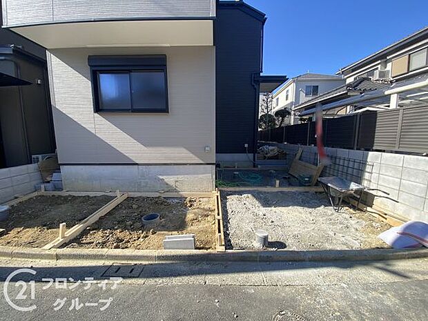 駐車スペース2台分です