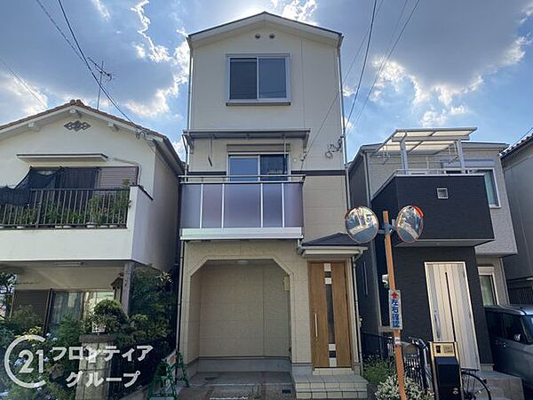 外観：327001669946