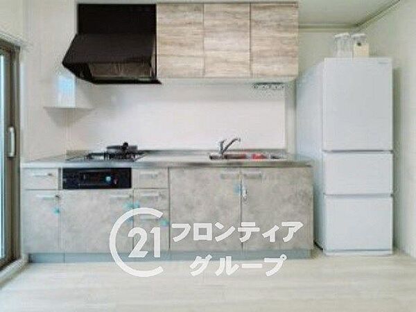 収納豊富なキッチン！