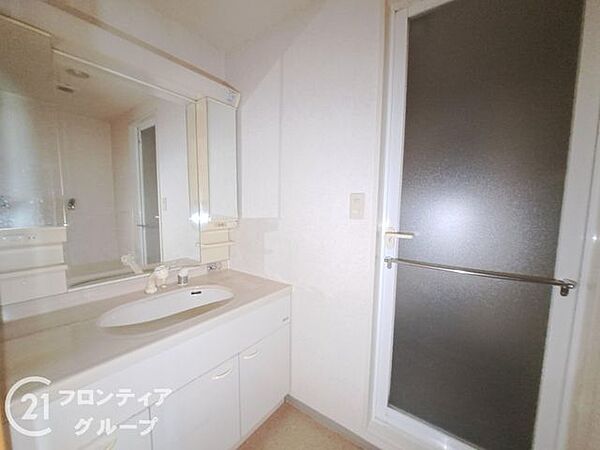 お客様にあった住宅ローンをご提案させていただきます