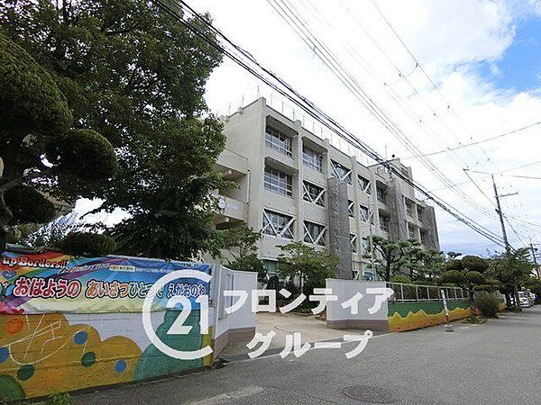 寝屋川市立木屋小学校 徒歩18分。 1390m