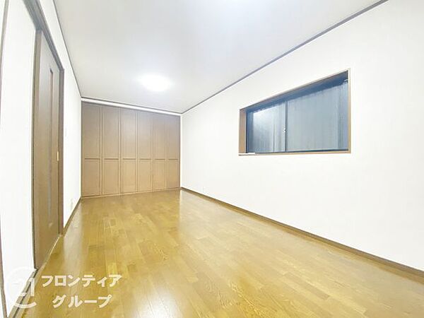 寝室を拡大表示