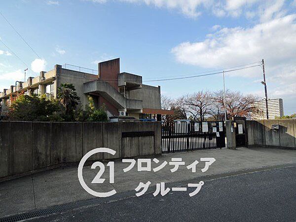枚方市立桜丘北小学校 徒歩5分。 370m