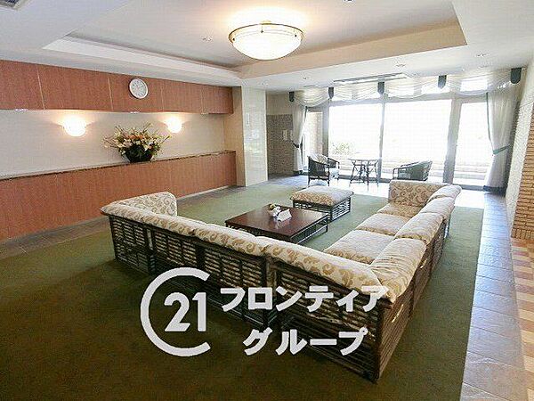 マンションのロビーは、住民の皆様が集うコミュニケーションの場であり、憩いの場です。