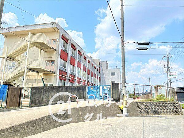 交野市立交野みらい小学校 徒歩18分。 1370m