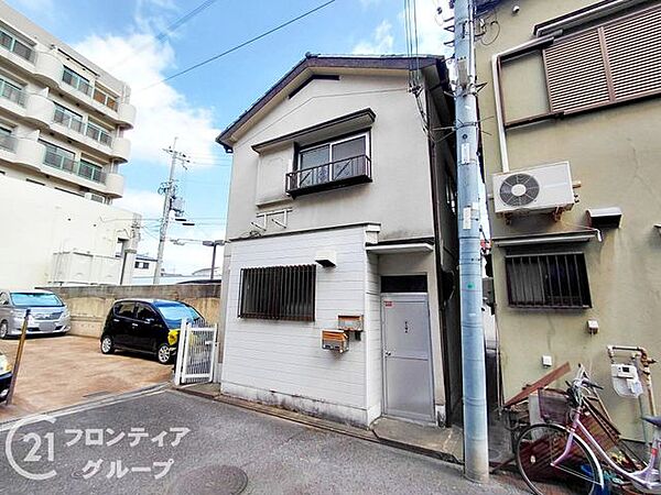【解体前】「セブン-イレブン 寝屋川池田南町店」徒歩3分でにお買い物が便利です！