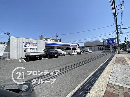 ローソン枚方東田宮店 徒歩12分。 940m