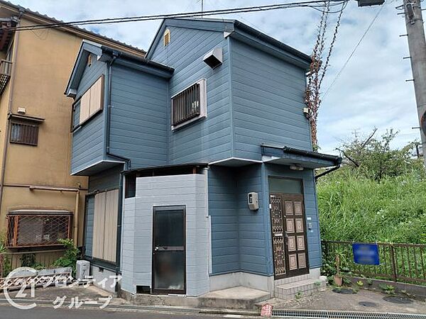「賃貸のままでいいのか、買うべきか」その判断に必要な情報を、スタッフがわかりやすく整理してお伝えします。お気軽にご相談ください