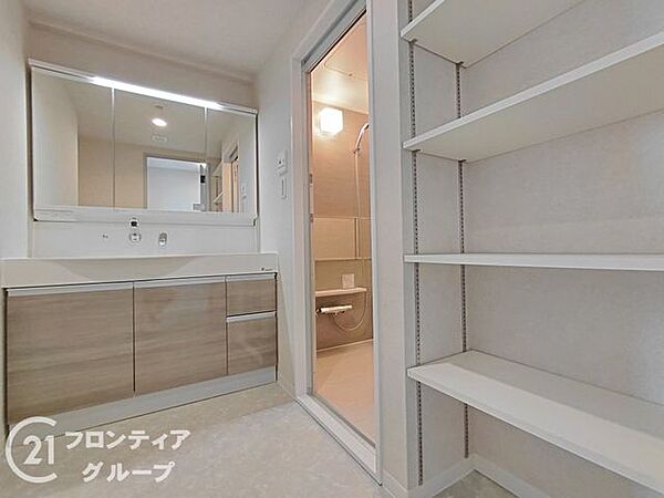 物件から受けた印象や、周辺の生活環境への疑問まで、気になることを何でも話してみてください。暮らしのイメージを一緒に整理していきましょう