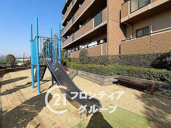 マイホームは一生に一度の大きな買い物だからこそ、納得いくまで情報を集めてほしいと思います。疑問はどんどんスタッフにぶつけてください