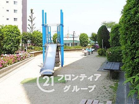 住宅購入の流れや必要な手続きについて、順を追ってご説明しています。はじめての方でも安心してご相談いただける環境を整えています