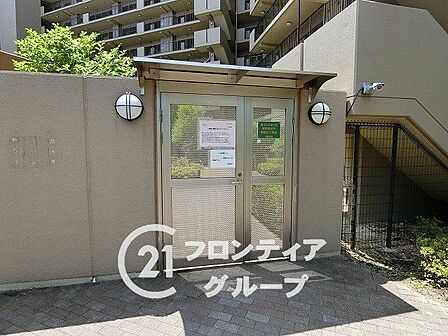 「賃貸のままでいいのか、買うべきか」その判断に必要な情報を、スタッフがわかりやすく整理してお伝えします。お気軽にご相談ください