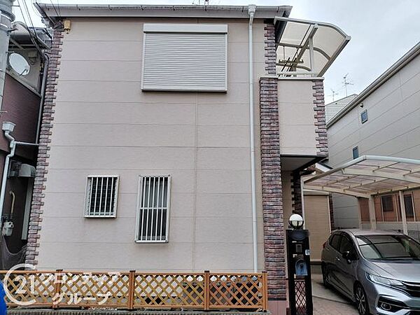 住まい選びは、価格や立地だけでなく、将来の暮らし方まで含めて考えることが大切です。今の段階で気になっていることを、まずスタッフに話してみてください