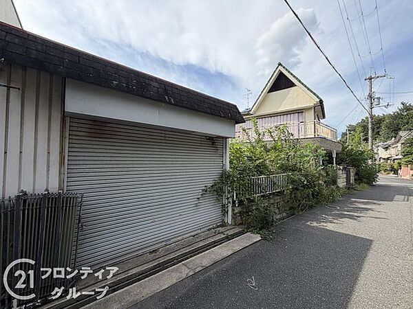 マイホームは一生に一度の大きな買い物だからこそ、納得いくまで情報を集めてほしいと思います。疑問はどんどんスタッフにぶつけてください
