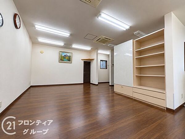 物件から受けた印象や、周辺の生活環境への疑問まで、気になることを何でも話してみてください。暮らしのイメージを一緒に整理していきましょう