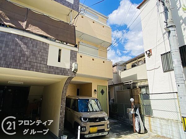 マイホームは一生に一度の大きな買い物だからこそ、納得いくまで情報を集めてほしいと思います。疑問はどんどんスタッフにぶつけてください