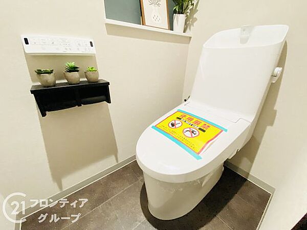 はじめてのマイホーム購入は、わからないことだらけで当然です。資金計画から物件選びまで、順を追ってスタッフが一緒に考えていきます
