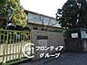 周辺：枚方市立香里小学校 徒歩6分。 470m