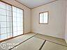 和室：住宅購入の流れや必要な手続きについて、順を追ってご説明しています。はじめての方でも安心してご相談いただける環境を整えています