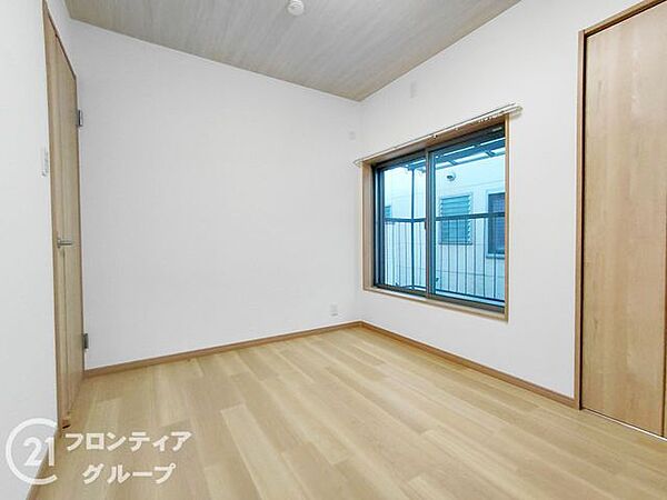 住まい選びは、価格や立地だけでなく、将来の暮らし方まで含めて考えることが大切です。今の段階で気になっていることを、まずスタッフに話してみてください