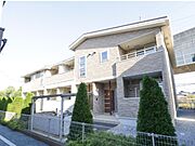 小山駅よりバス8分 徒歩5分 1階 築2年の賃貸物件