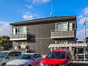 新栃木駅よりバス11分 徒歩4分 築4年3ヶ月 2階建の賃貸物件