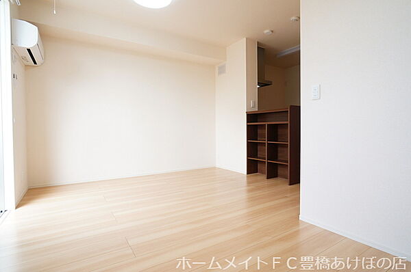 カトル 201｜愛知県豊橋市東光町(賃貸アパート1LDK・2階・48.20㎡)の写真 その3